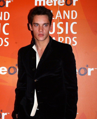 Jonathan Rhys-Meyers pic #617829