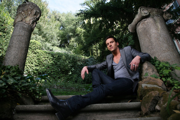 Jonathan Rhys-Meyers pic #617085