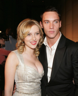 Jonathan Rhys-Meyers pic #723496