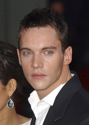 photo 4 in Jonathan Rhys-Meyers gallery [id610536] 2013-06-14 00:00:00