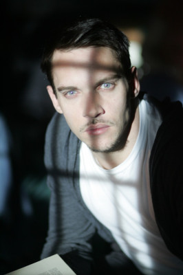 Jonathan Rhys-Meyers pic #617571