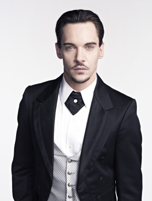 Jonathan Rhys-Meyers pic #699082