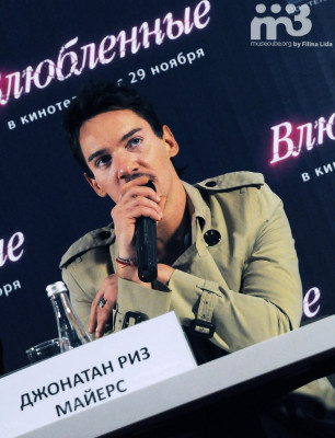 photo 8 in Jonathan Rhys-Meyers gallery [id596261] 2013-04-22 00:00:00