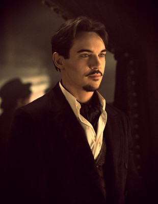 Jonathan Rhys-Meyers pic #642344