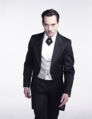 Jonathan Rhys-Meyers pic #633149