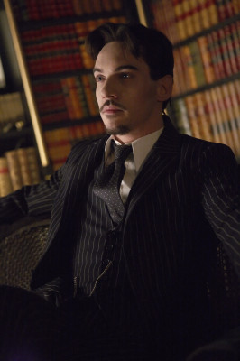 Jonathan Rhys-Meyers pic #642338