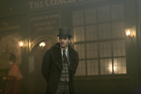 Jonathan Rhys-Meyers pic #640135
