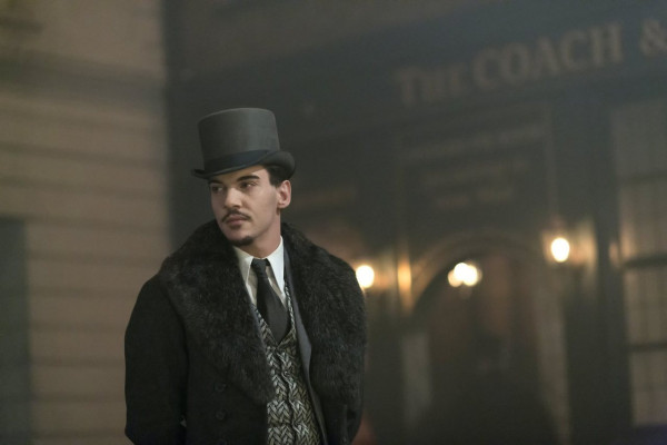 Jonathan Rhys-Meyers pic #640148