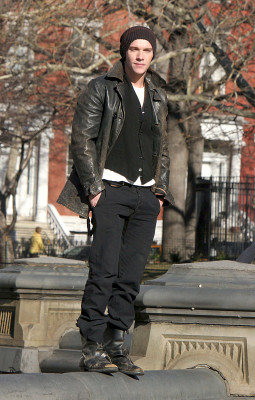 Jonathan Rhys-Meyers pic #617095