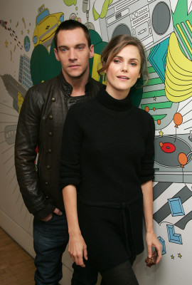 Jonathan Rhys-Meyers pic #220586