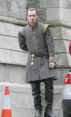 photo 8 in Jonathan Rhys-Meyers gallery [id624259] 2013-08-07 00:00:00