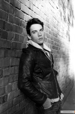 Jonathan Rhys-Meyers pic #139481