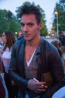Jonathan Rhys-Meyers pic #630892