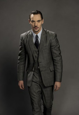 Jonathan Rhys-Meyers pic #642301