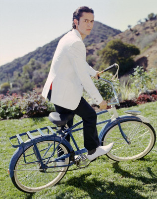 photo 24 in Gordon-Levitt gallery [id270248] 2010-07-13 00:00:00