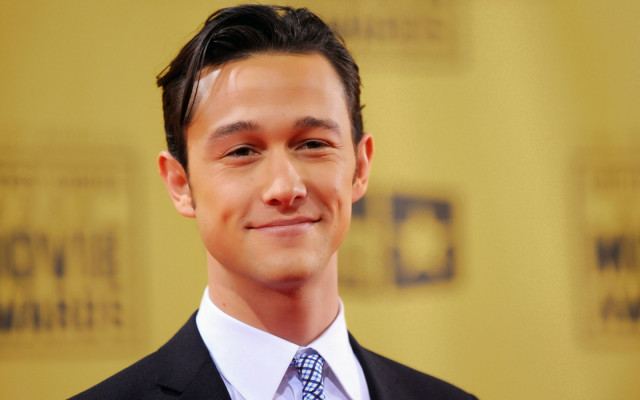 photo 28 in Joseph Gordon-Levitt gallery [id429577] 2011-12-15 00:00:00