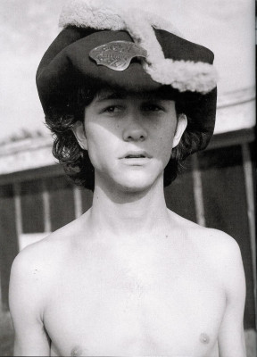 photo 11 in Gordon-Levitt gallery [id209976] 2009-12-04 00:00:00