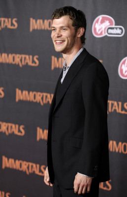 Joseph Morgan pic #640907