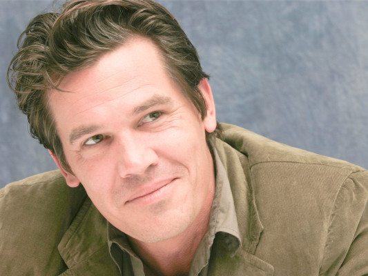 photo 28 in Josh Brolin gallery [id236235] 2010-02-15 00:00:00