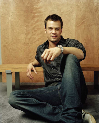 Josh Duhamel pic #200231