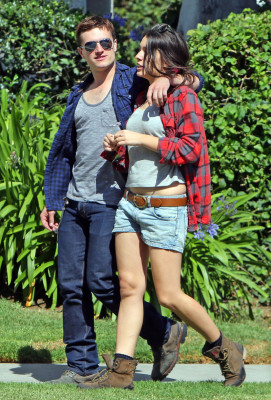 Josh Hutcherson pic #640300