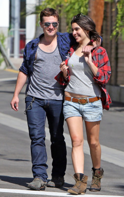 Josh Hutcherson pic #640292