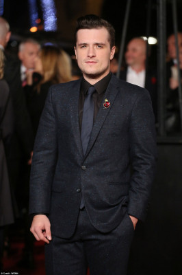 Josh Hutcherson pic #809792