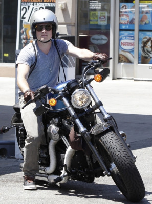 Josh Hutcherson pic #517215