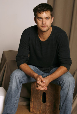 photo 12 in Joshua Jackson gallery [id373315] 2011-04-27 00:00:00