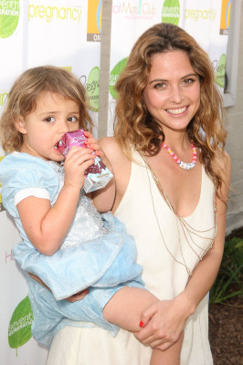 Josie Maran pic #192280