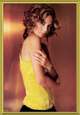 Josie Maran pic #3910