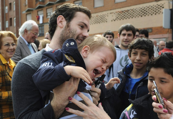 photo 8 in Juan Mata  gallery [id497336] 2012-06-09 00:00:00