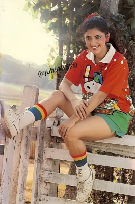 Juhi Chawla pic #1289541