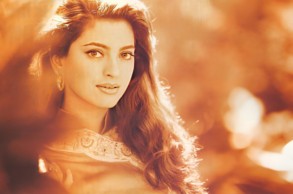 Juhi Chawla pic #1289551