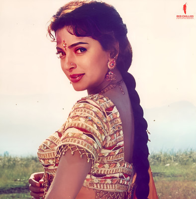 Juhi Chawla pic #1289557