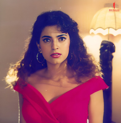 Juhi Chawla pic #1289558