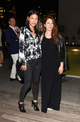 Julia Jones pic #904666