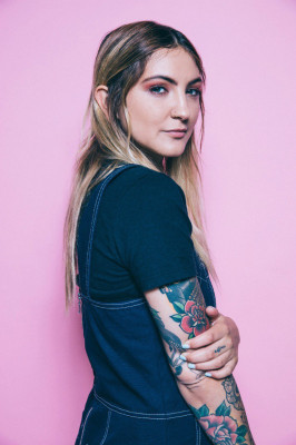 Julia Michaels pic #1157236