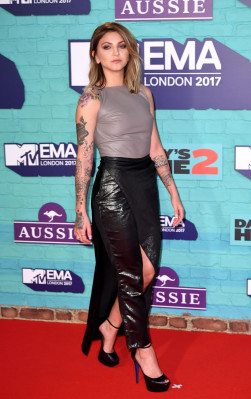 Julia Michaels pic #982112