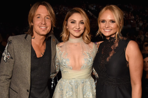 Julia Michaels pic #1109545