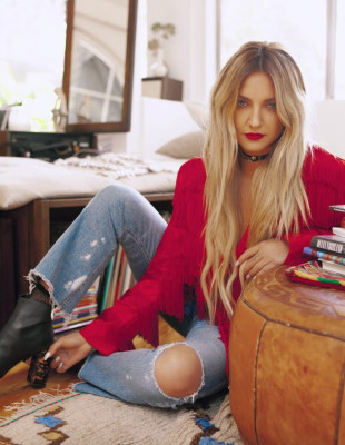 Julia Michaels pic #991388