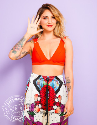 Julia Michaels pic #1009698