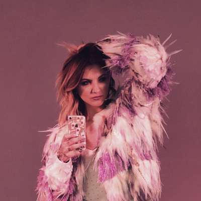 Julia Michaels pic #1158156