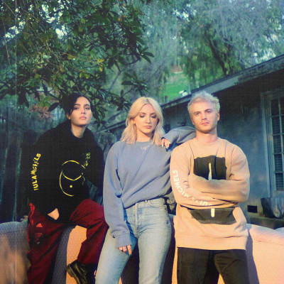 Julia Michaels pic #1113336