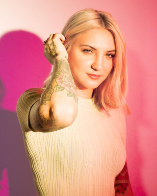 Julia Michaels pic #1117783