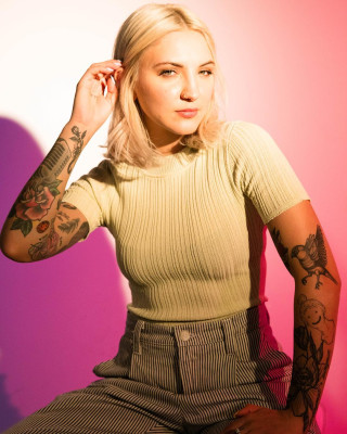 Julia Michaels pic #1117781