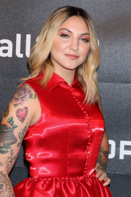 Julia Michaels pic #1077338