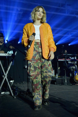 Julia Michaels pic #1035730