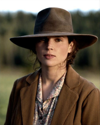 photo 15 in Julia Ormond gallery [id226360] 2010-01-15 00:00:00