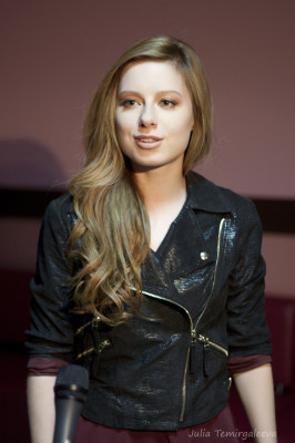 Julia Savicheva pic #736711